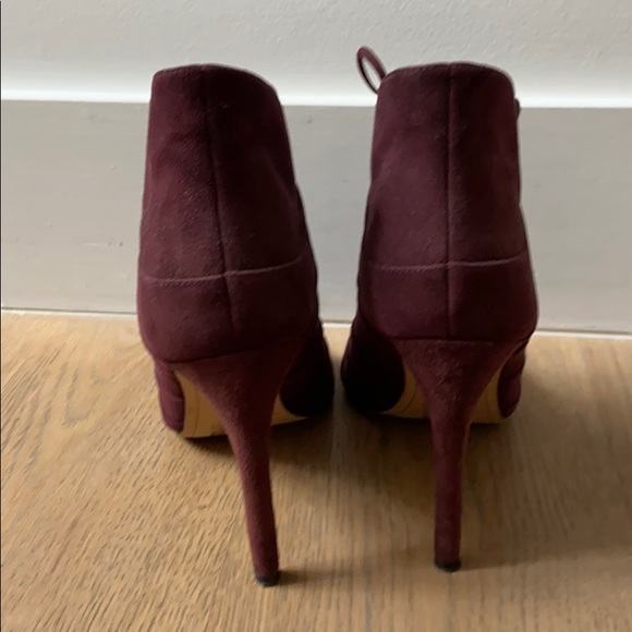 Dolce Vita Burgundy Lace-up Heel - Picture 5 of 8